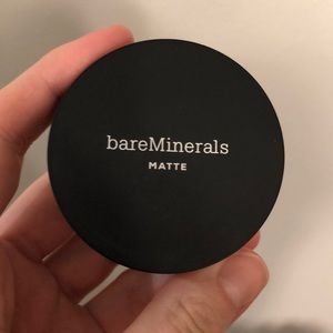 Bare Minerals MATTE Neutral Ivory 06
